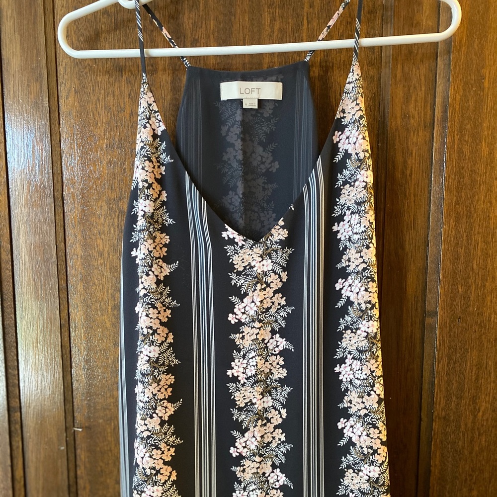 Floral halter back dress top